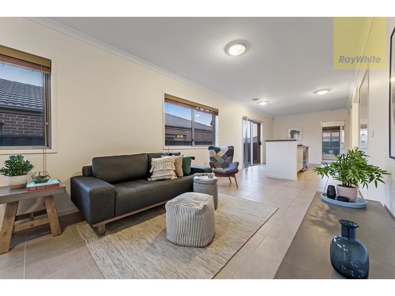 9 Euphoria Street, Craigieburn VIC 3064