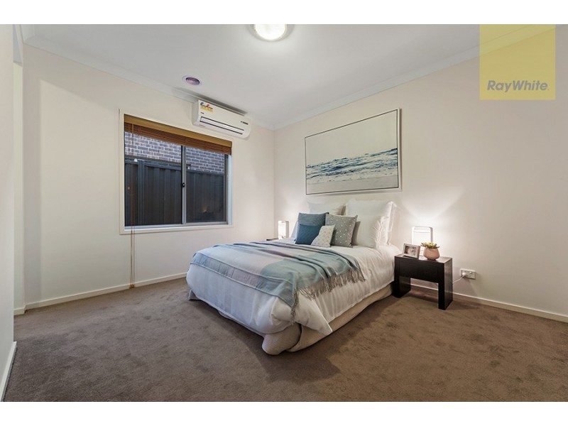 9 Euphoria Street, Craigieburn VIC 3064