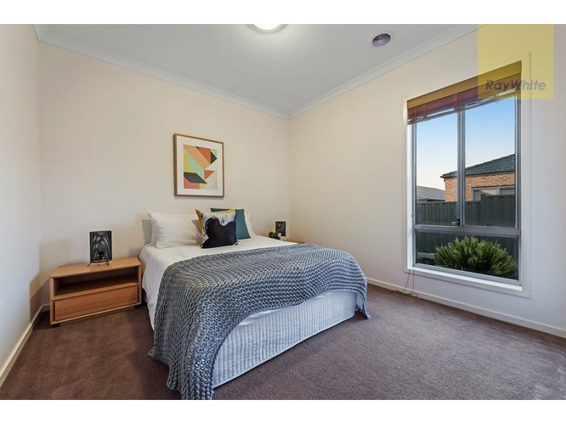 9 Euphoria Street, Craigieburn VIC 3064