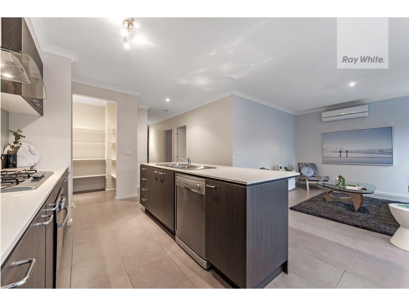 10 Crosskeys Road, Craigieburn VIC 3064