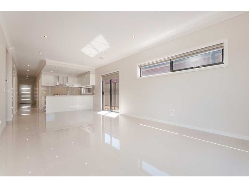 33 Jonesfield Street, Craigieburn VIC 3064