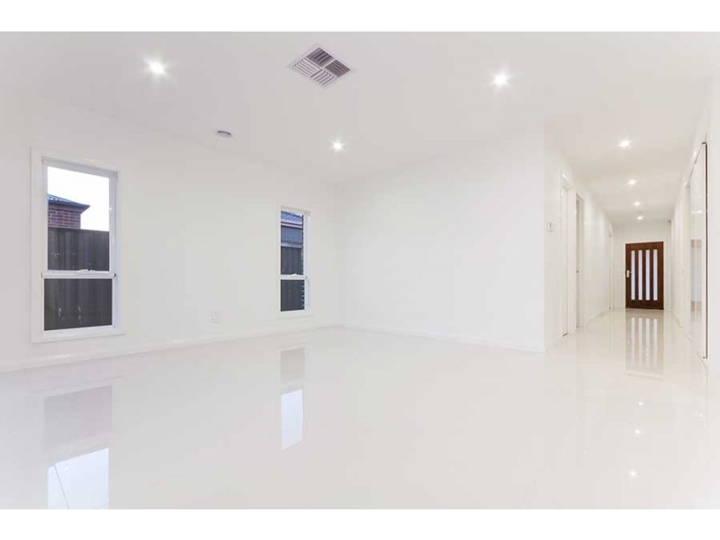 29 Viewmont Avenue, Craigieburn VIC 3064