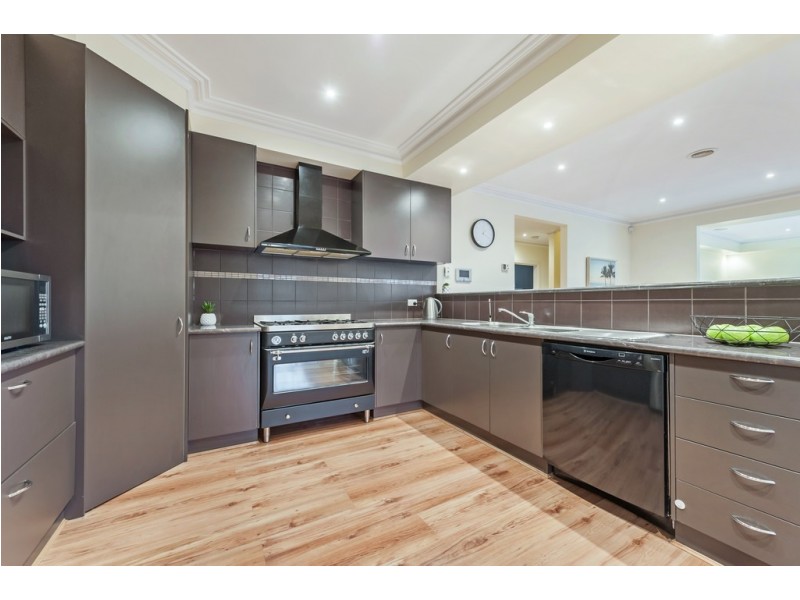 75 Royal Terrace, Craigieburn VIC 3064