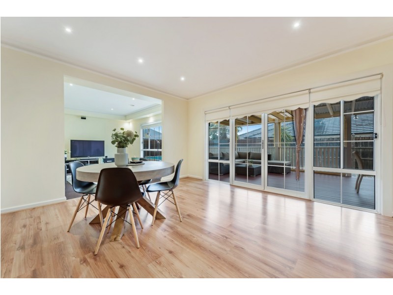 75 Royal Terrace, Craigieburn VIC 3064