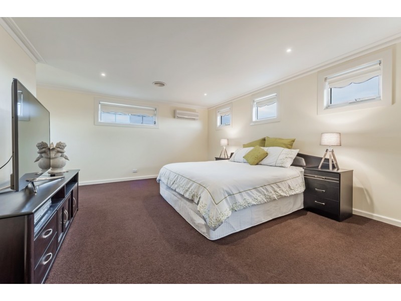 75 Royal Terrace, Craigieburn VIC 3064