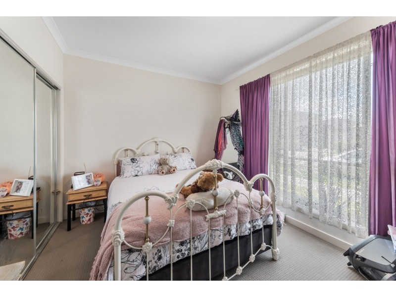 22 Furlong Street, Craigieburn VIC 3064