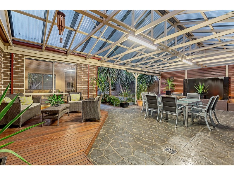 47 Athol Avenue, Roxburgh Park VIC 3064