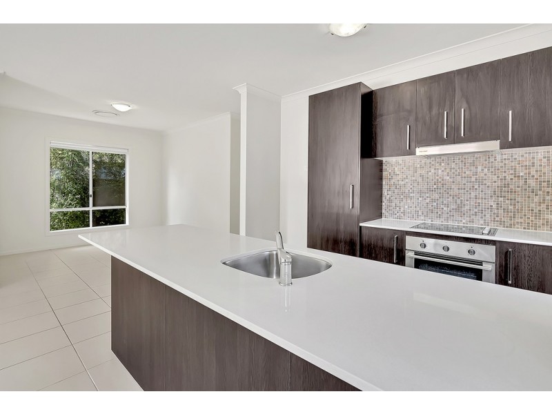 26 Falkland Road, Craigieburn VIC 3064