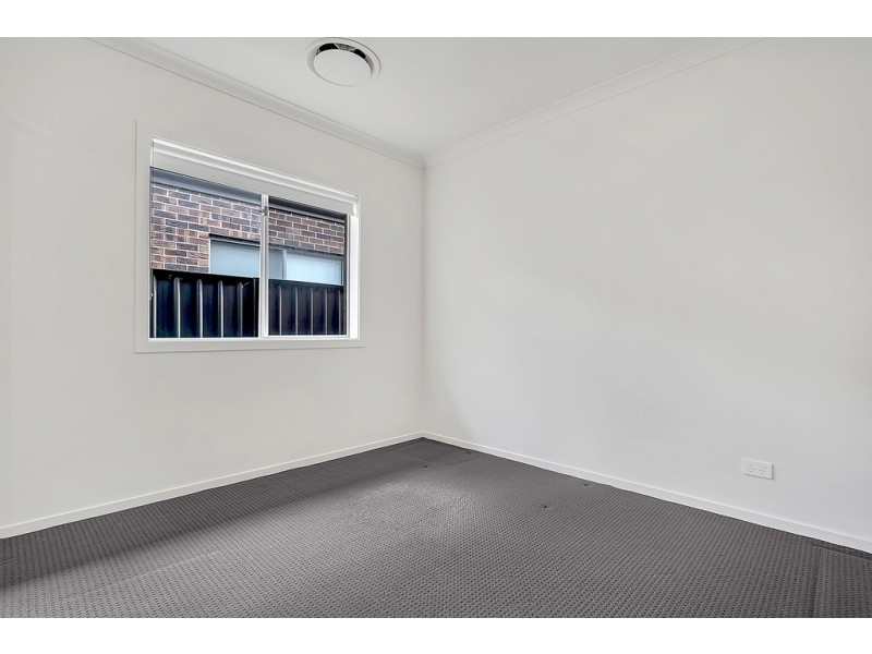 26 Falkland Road, Craigieburn VIC 3064