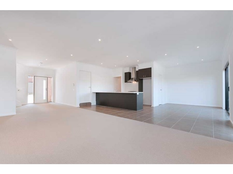 14/38 Mallard Circuit, Craigieburn VIC 3064