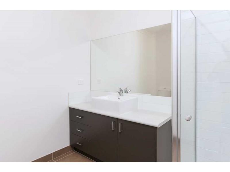 14/38 Mallard Circuit, Craigieburn VIC 3064