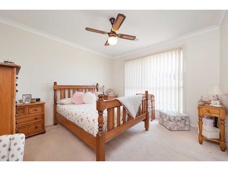 11 Cardiff Court, Craigieburn VIC 3064