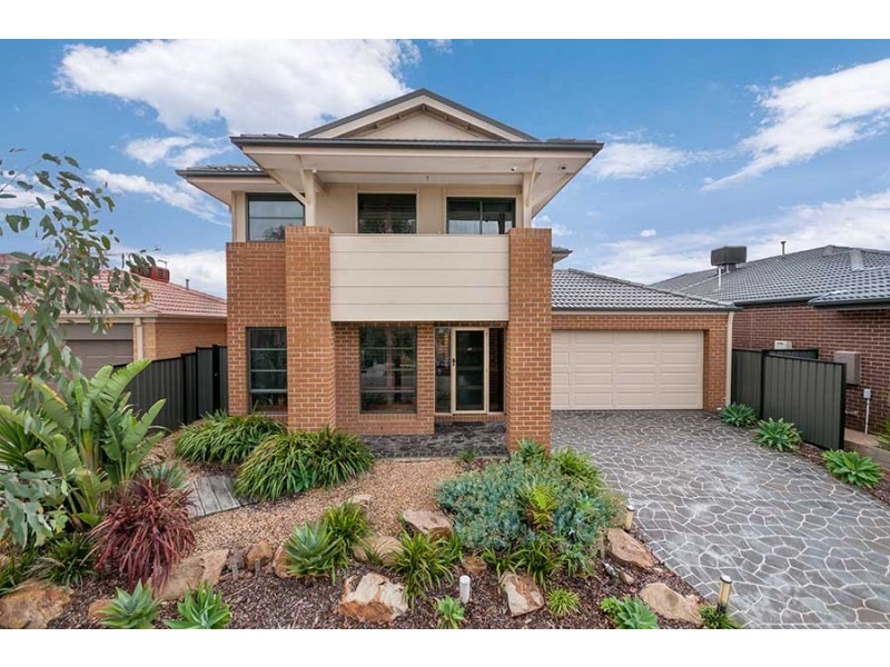 96 Charteris Drive, Craigieburn VIC 3064
