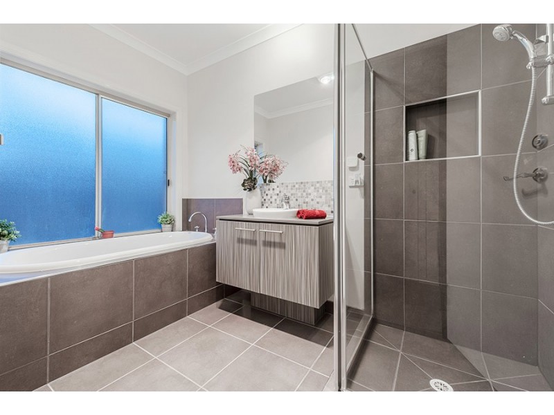 26 Penfold Street, Craigieburn VIC 3064