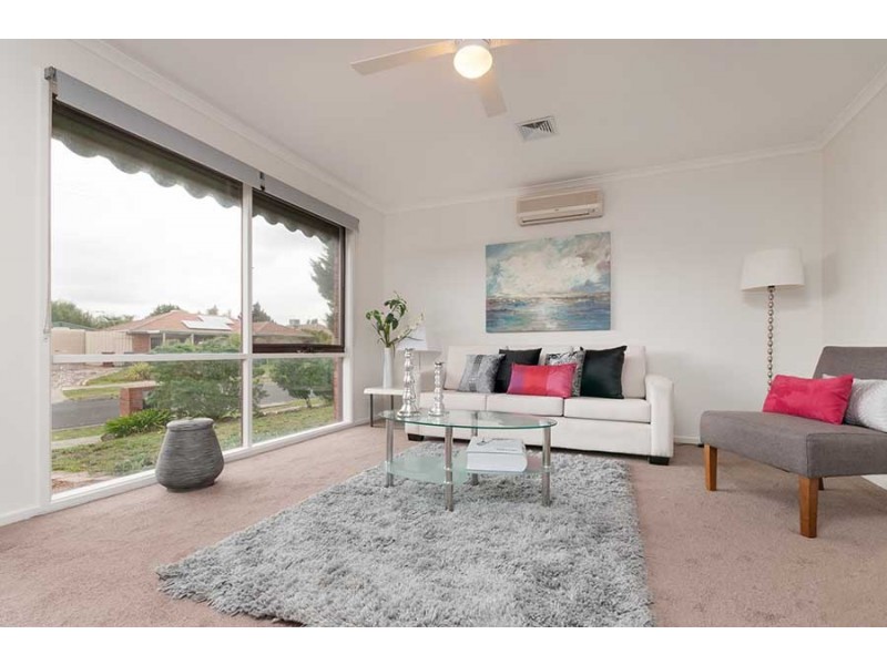 2 Silverton Court, Craigieburn VIC 3064