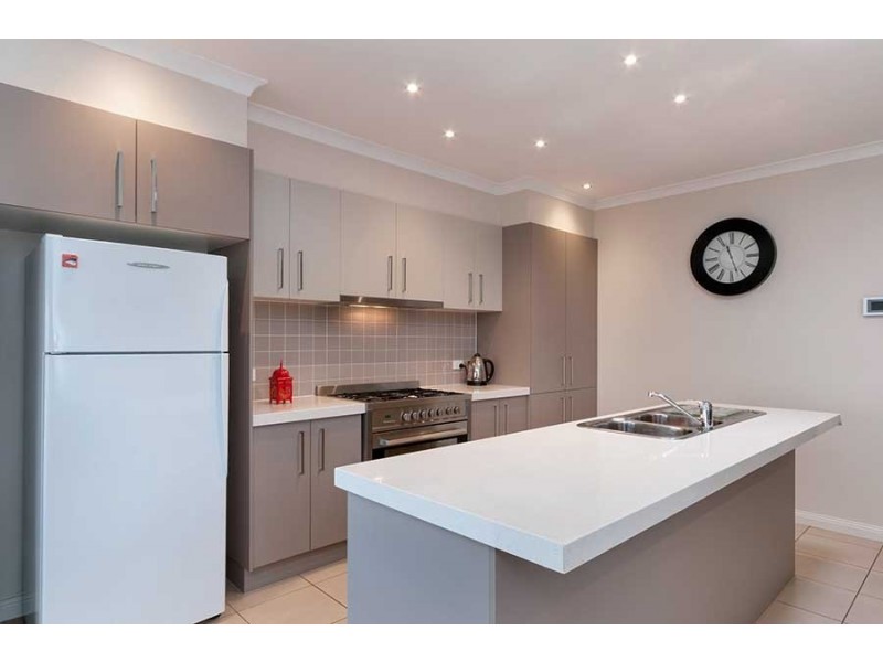 24 Powell Street, Craigieburn VIC 3064