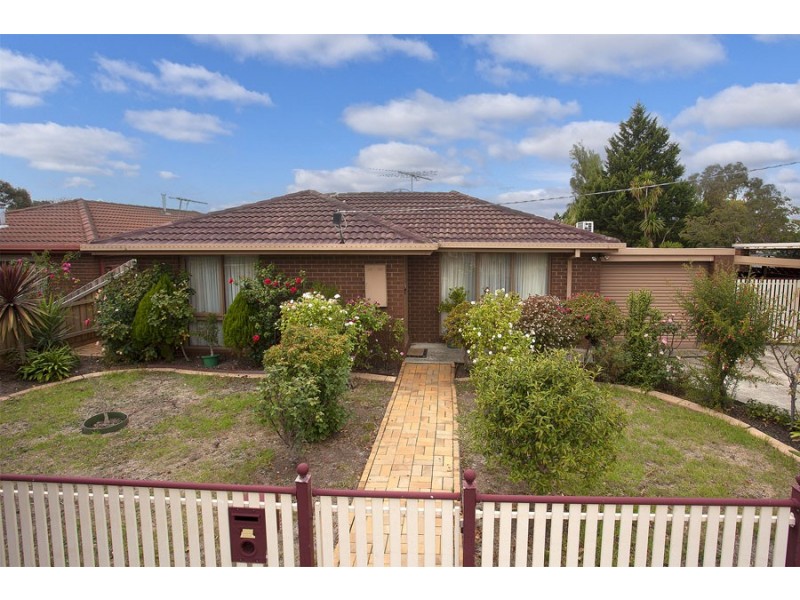 4 Banbury Crescent, Craigieburn VIC 3064