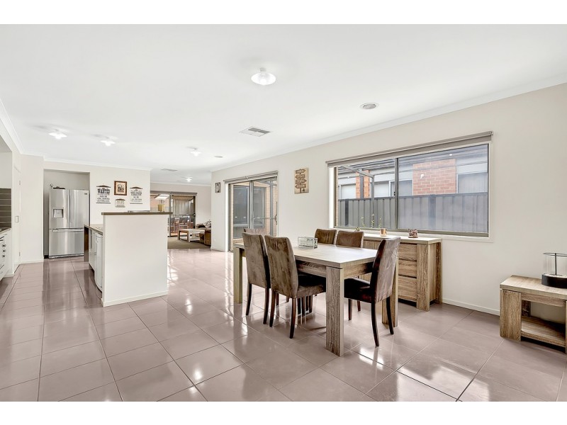 34 Taylan Street, Craigieburn VIC 3064