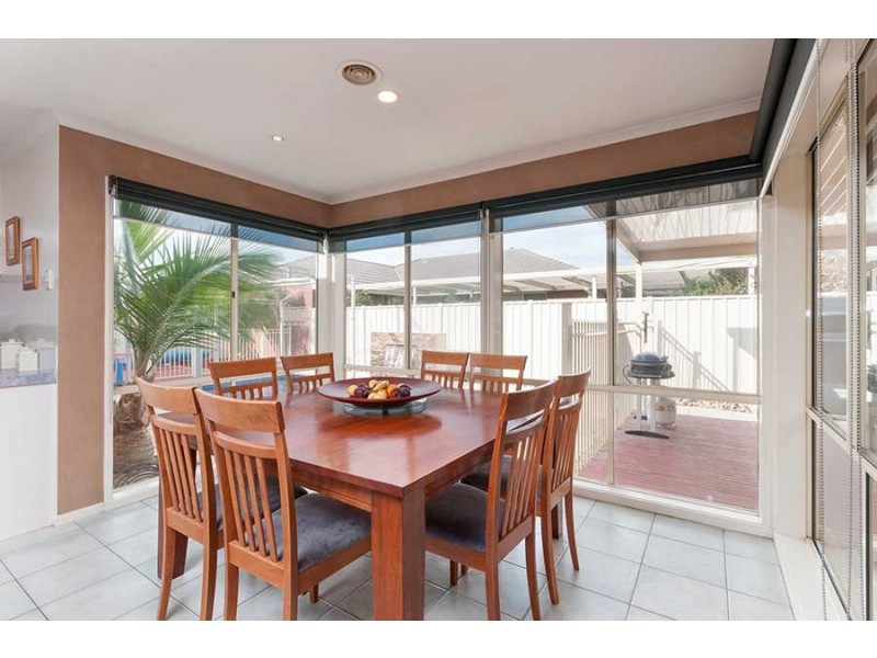31 Jacaranda Place, Craigieburn VIC 3064