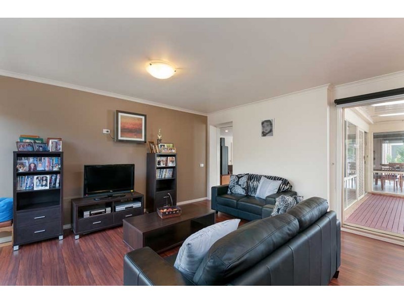 31 Jacaranda Place, Craigieburn VIC 3064