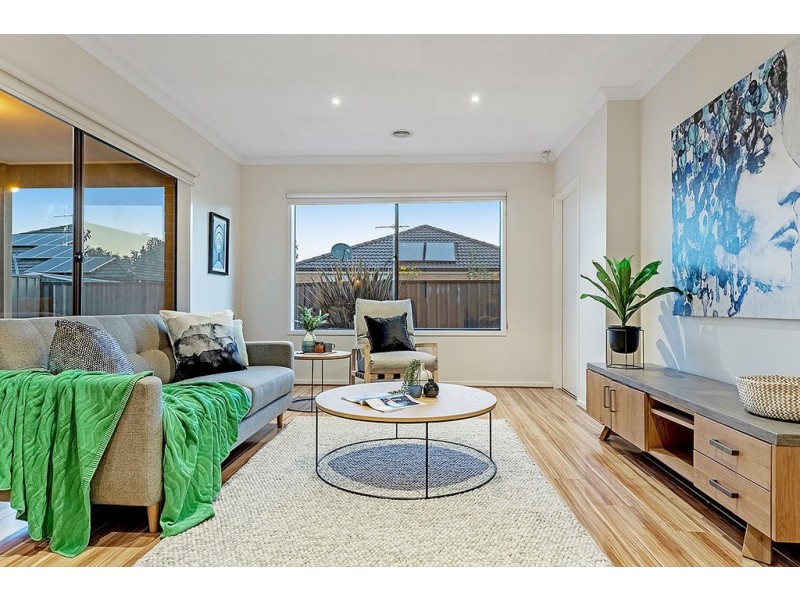 2 Powell Street, Craigieburn VIC 3064