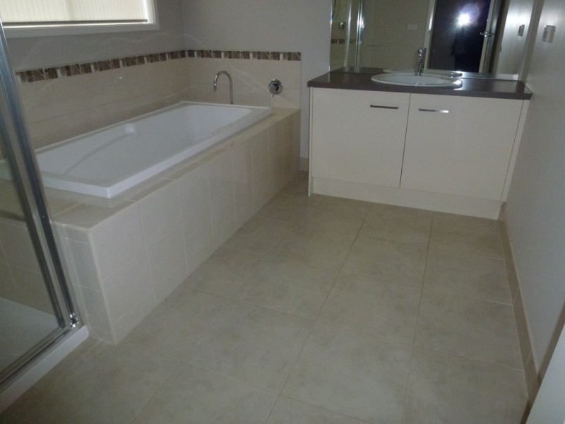 11 Kooyong Way, Craigieburn VIC 3064