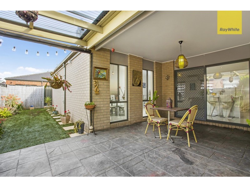 25 Dempster Drive, Craigieburn VIC 3064
