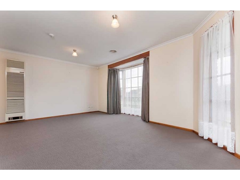 31 Banbury Crescent, Craigieburn VIC 3064