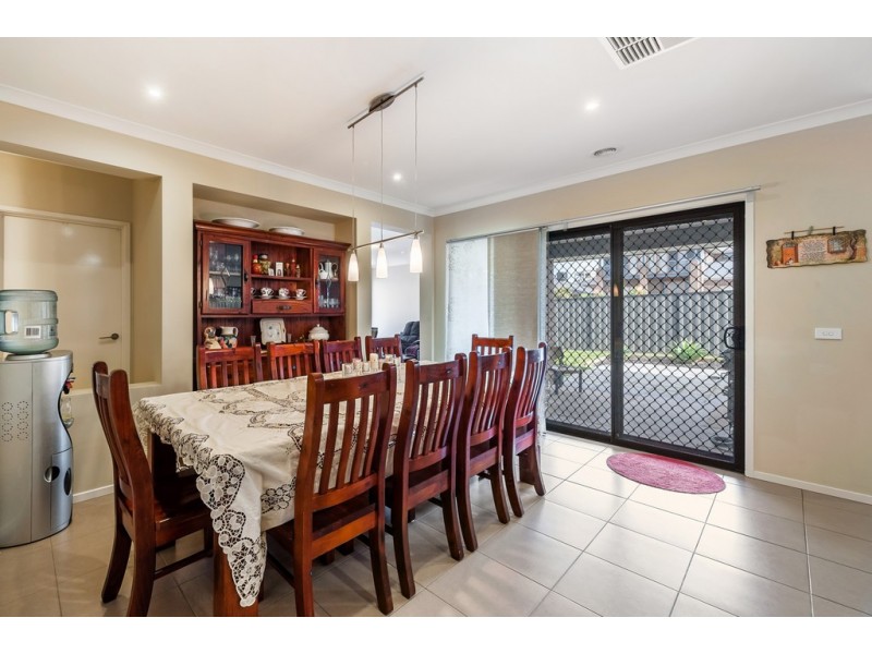 35 Candlebark Drive, Greenvale VIC 3059