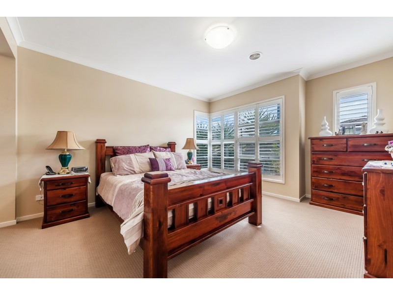 35 Candlebark Drive, Greenvale VIC 3059