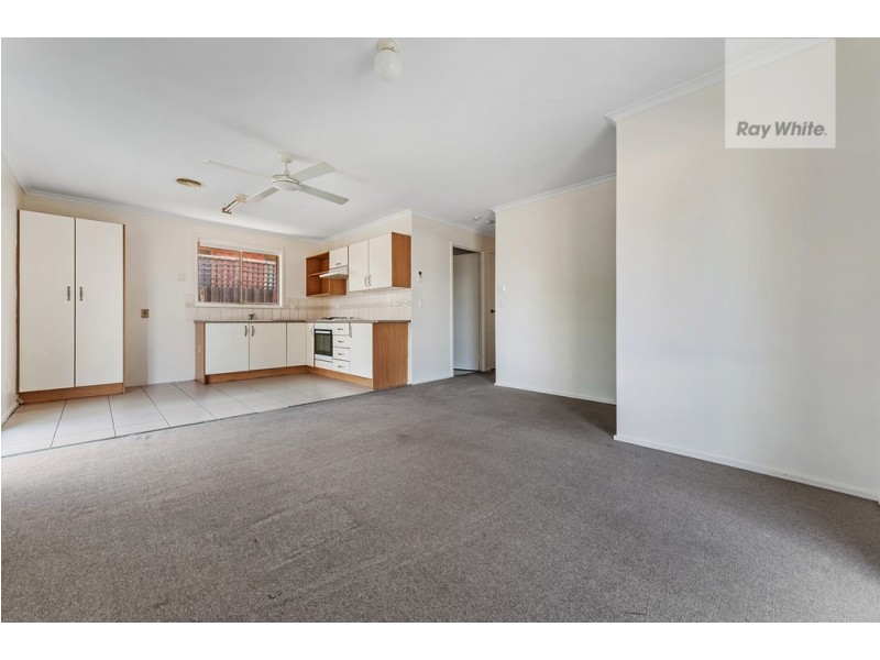 54 Gillingham Crescent, Craigieburn VIC 3064