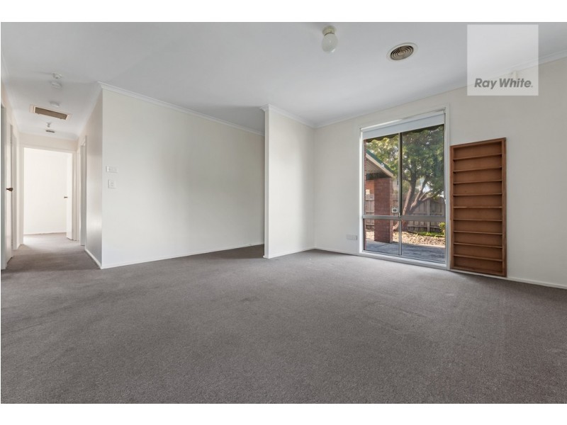 54 Gillingham Crescent, Craigieburn VIC 3064