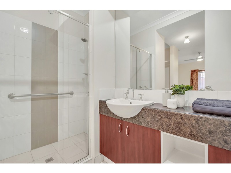 3 Berkshire Lane, Craigieburn VIC 3064