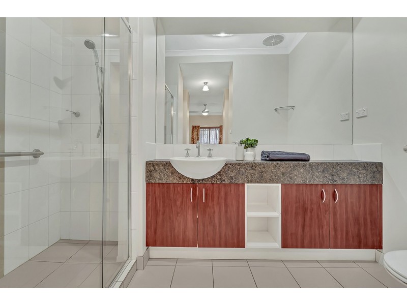 3 Berkshire Lane, Craigieburn VIC 3064