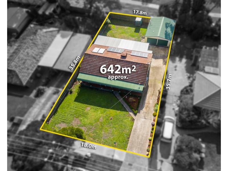 26 Axminster Drive, Craigieburn VIC 3064