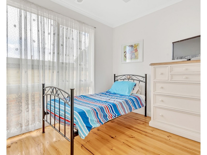 26 Axminster Drive, Craigieburn VIC 3064