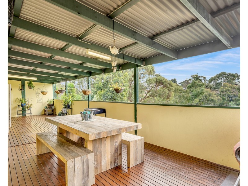 26 Axminster Drive, Craigieburn VIC 3064