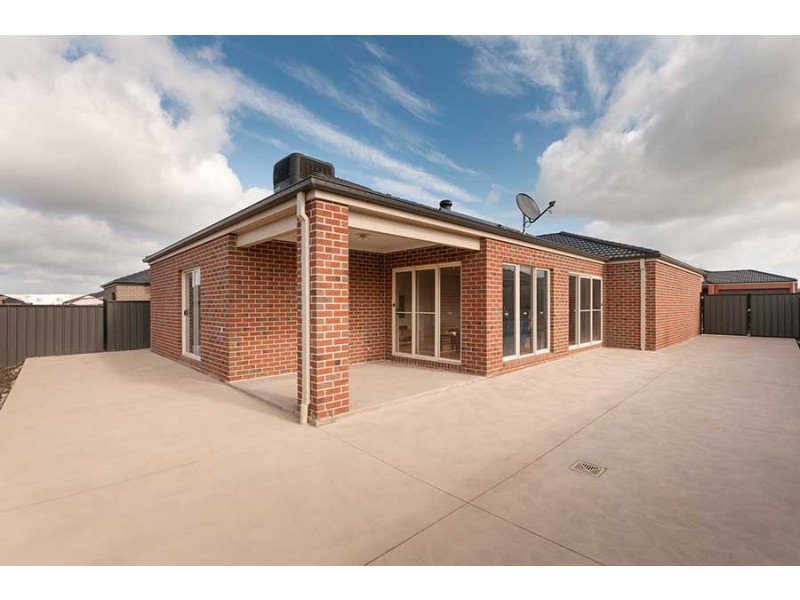 34 Groveton Street, Craigieburn VIC 3064