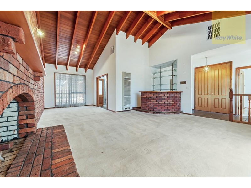 9 Moffat Court, Greenvale VIC 3059