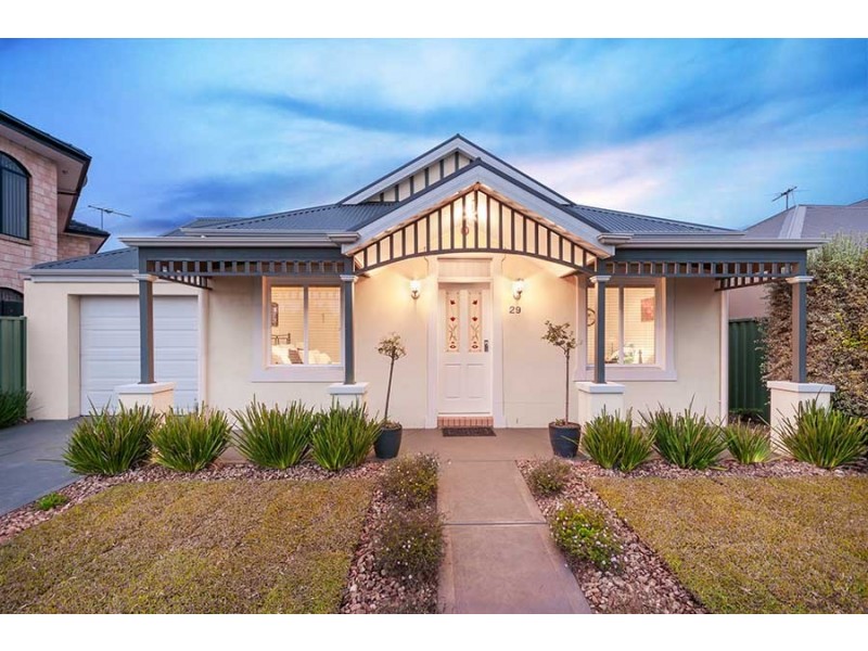 29 Hurlingham Way, Craigieburn VIC 3064