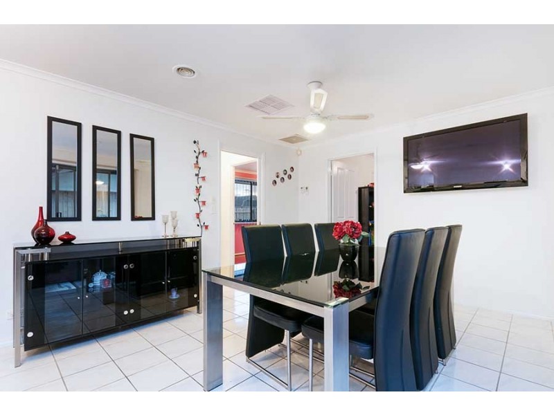 7 Exmouth Road, Craigieburn VIC 3064