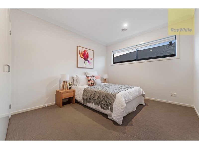 18 Baronial Way, Craigieburn VIC 3064
