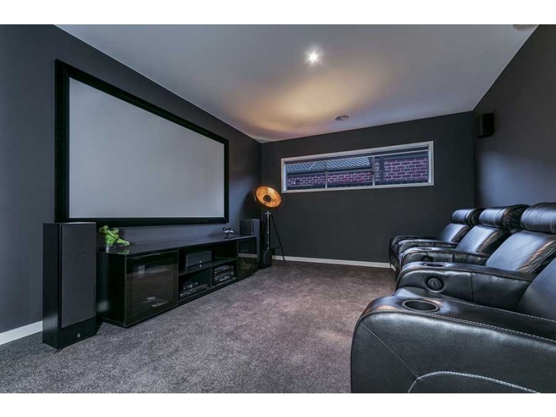 36 Spirited Circuit, Craigieburn VIC 3064