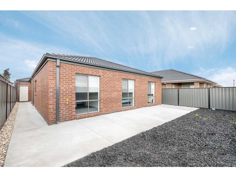 89 Moor Park Drive, Craigieburn VIC 3064