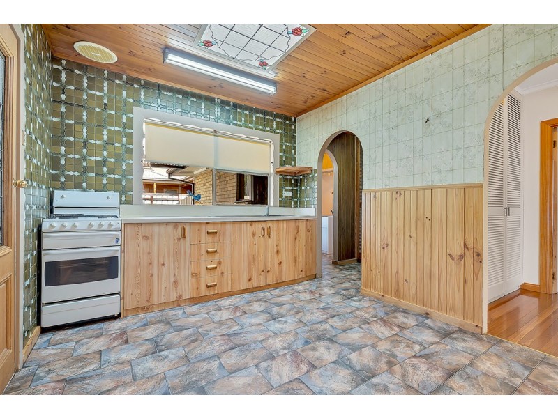 21 Robinson Street, Jacana VIC 3047