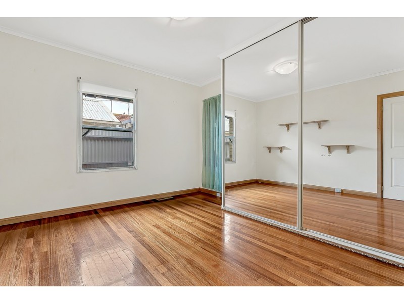 21 Robinson Street, Jacana VIC 3047