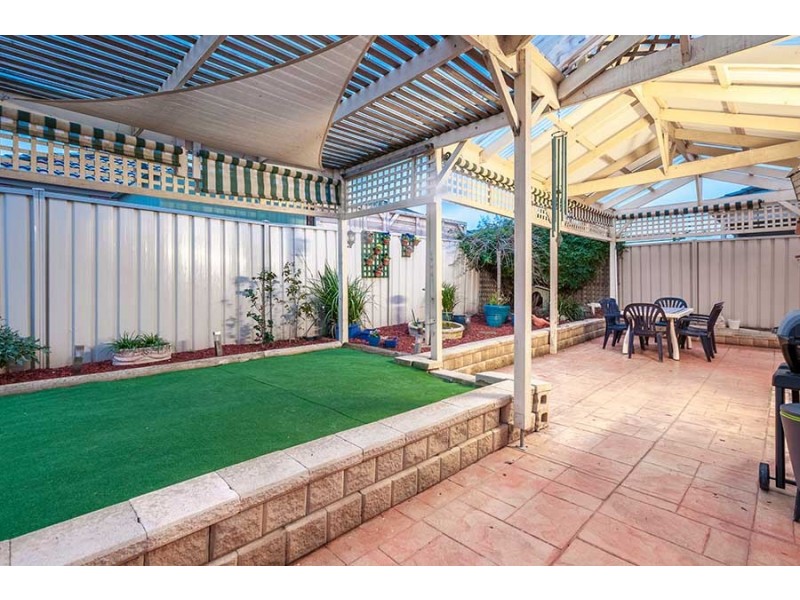 4 Tusmore Rise, Craigieburn VIC 3064