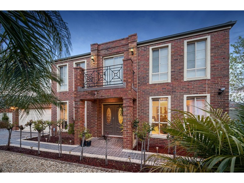 2 Deauville Green, Craigieburn VIC 3064