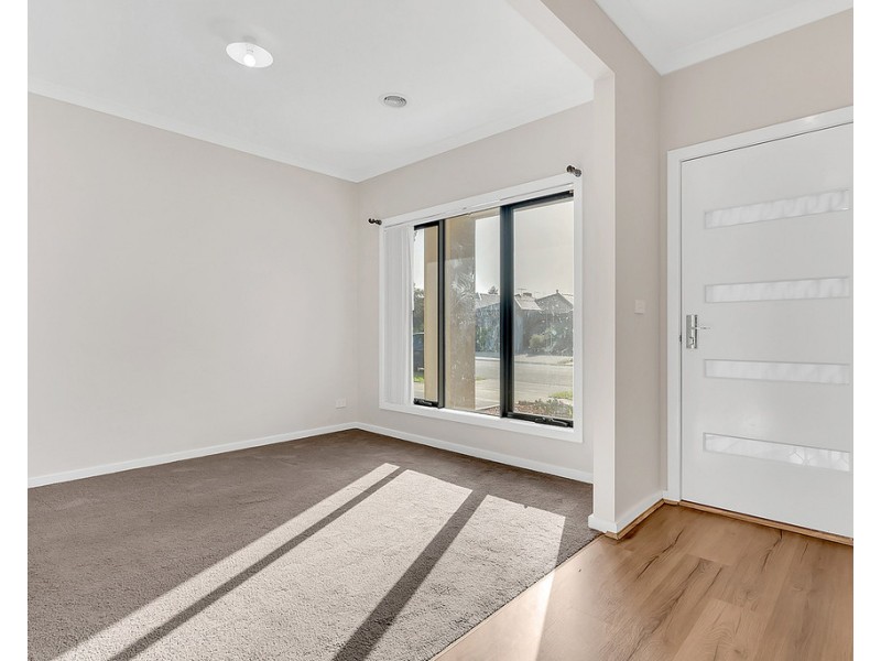 128 Wattletree Street, Craigieburn VIC 3064