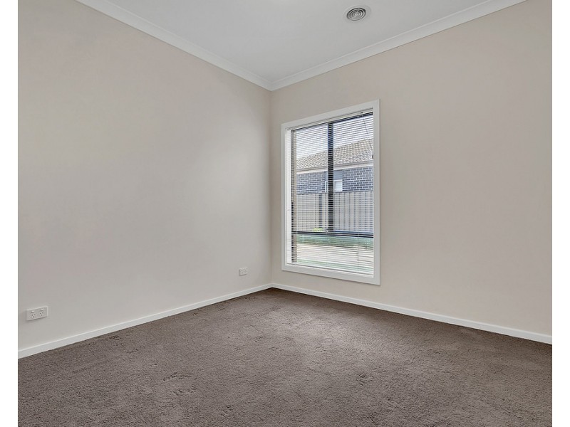 128 Wattletree Street, Craigieburn VIC 3064